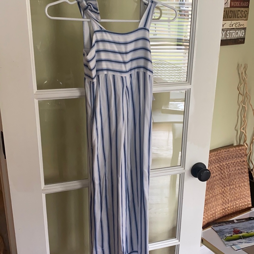 Girls stripped jumpsuit, never used